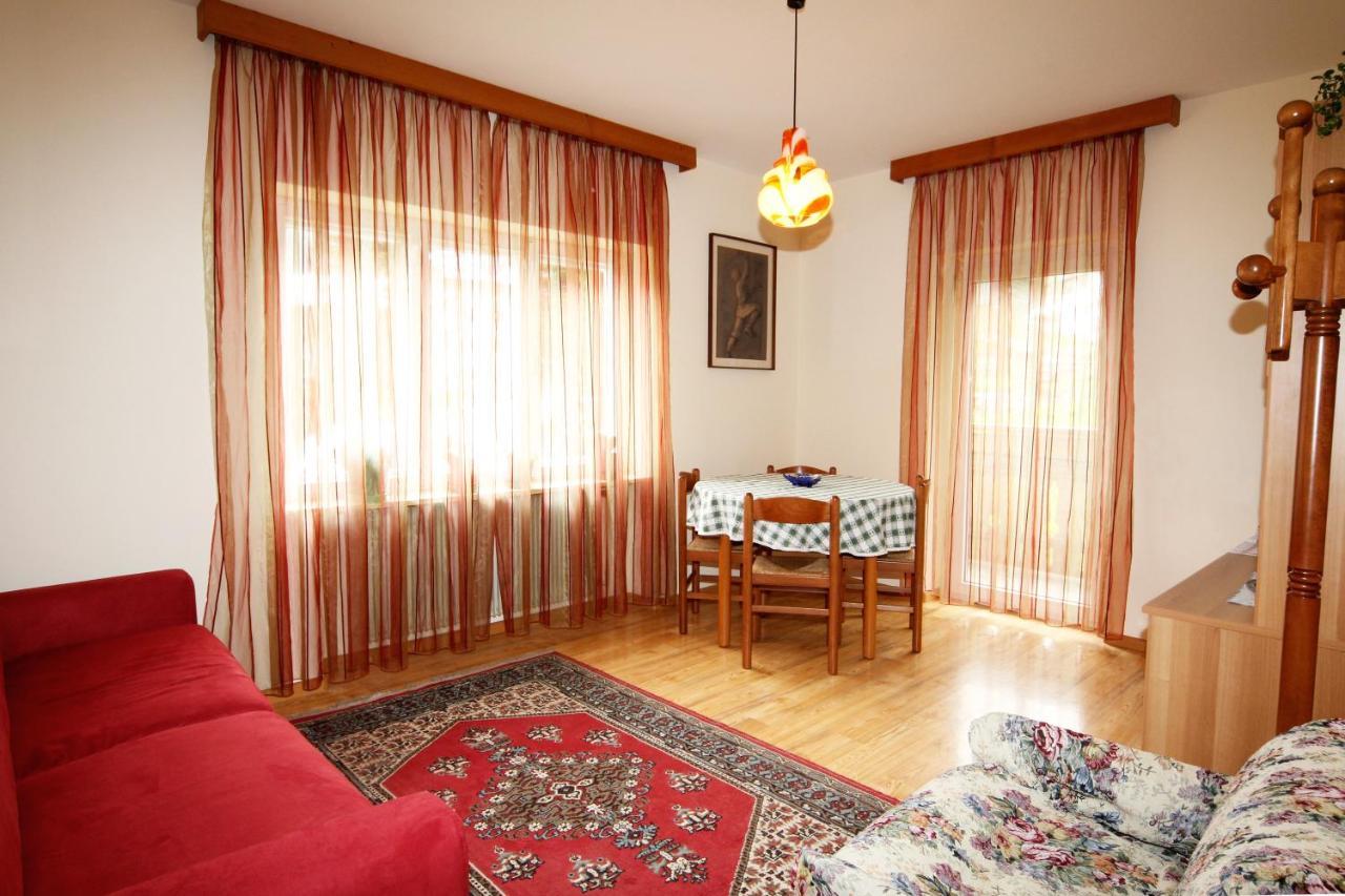 Appartamenti Lezuo Iris Arabba Ruang foto